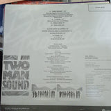 Basíc Tropical. Two Man Sound