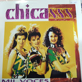 Chicasss. Mil Voces.