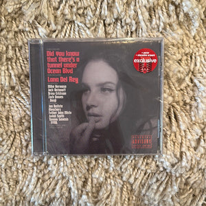 Lana del rey. Did you know there’s a tunnel under Ocean Blvd.