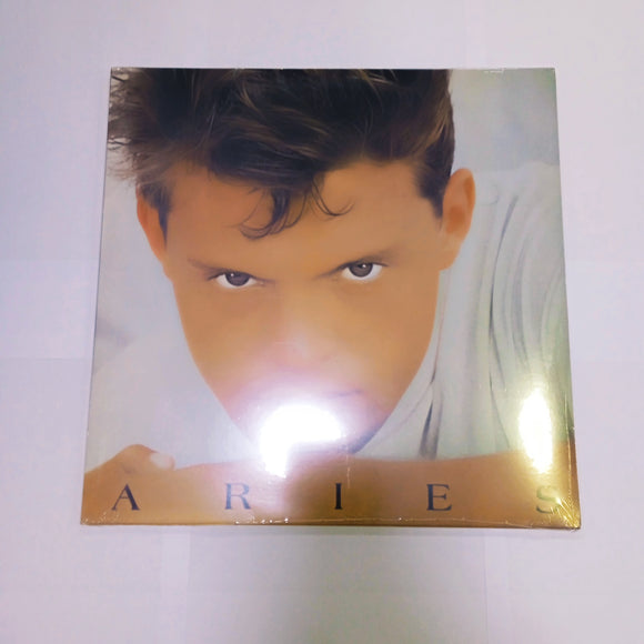 Luis Miguel. Aries