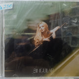 Sabrina Carpenter. Singular