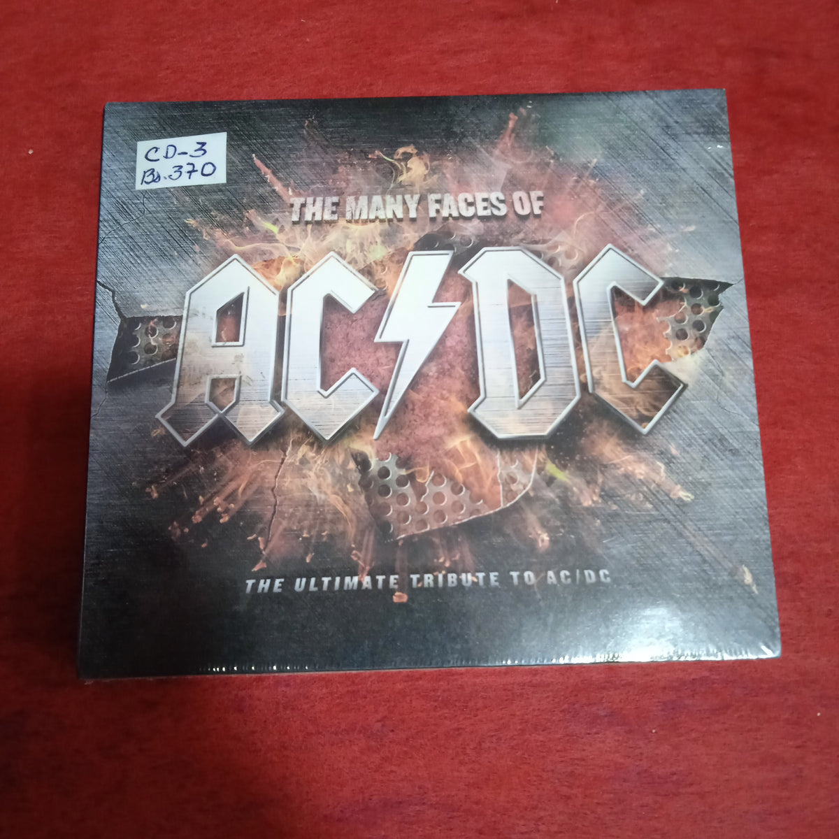 AC/DC.The Many faces of. – Centro Musical