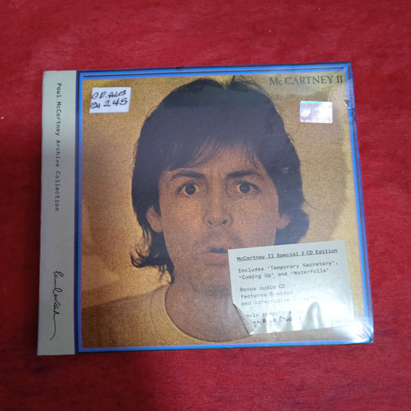 Paul Mc Cartney. McCarney. | |