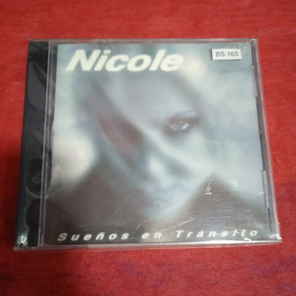 Nicole. Sueños En Tránsito