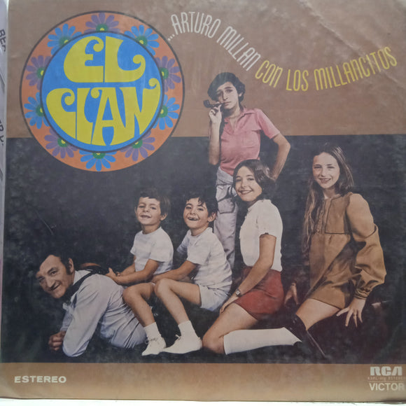 El Clan... Arturo Milan Con Los Millancitos